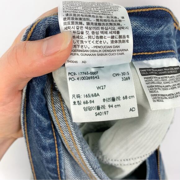 LEVI'S Blue Denim Mini Skirt Medium Wash 27 - Picture 7 of 9